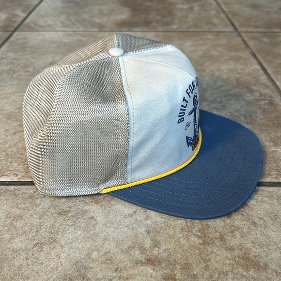 Yeti Hat Snap Back - Picture 2 of 6